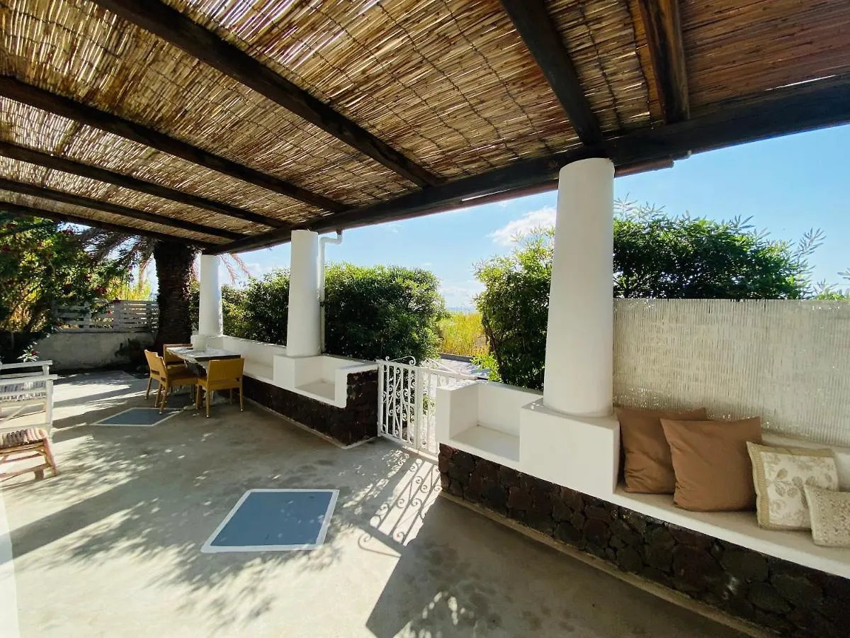 Apartment Ferienwohnung Via Marina Stromboli Italien